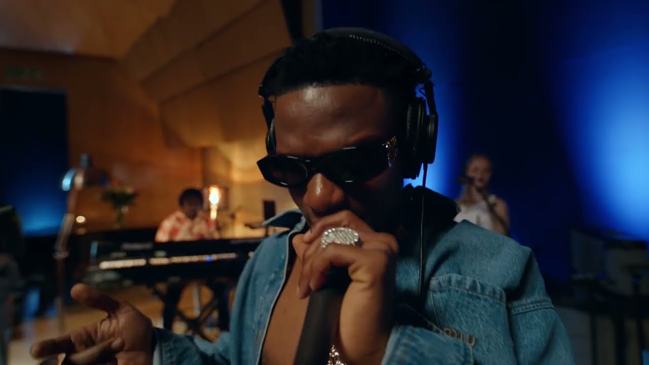 9 5 (Jam Session) (Video) by Wizkid Ft. The Cavemen
